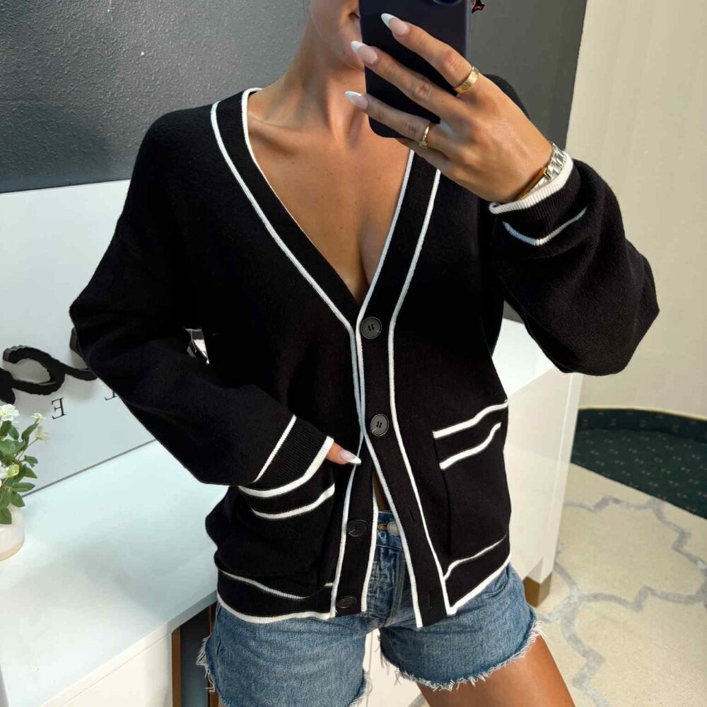 WHITE BIRCH 2025 FALL CARDIGAN AMAZING QUALITY  L AND XL  SPORTY OR DRESS